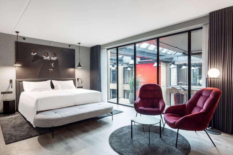Standard Room - Non-Smoking image 1