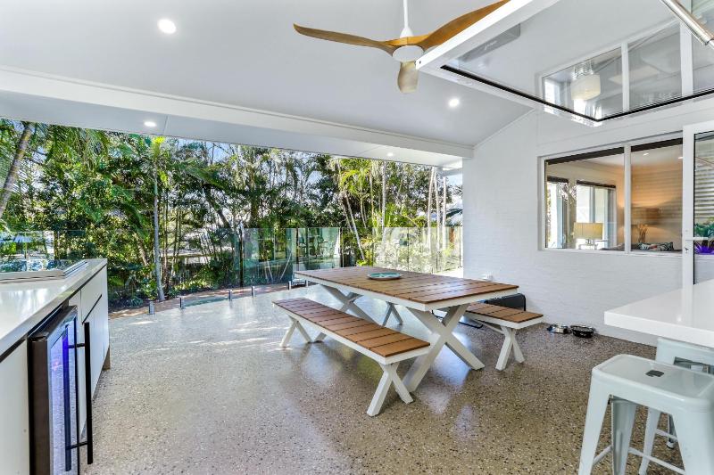 The Perfect Pet Friendly Escape Sunshine Beach - image 11
