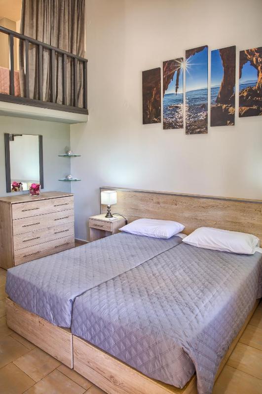 Apartment with Mountain View image 2