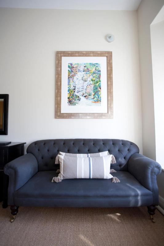 Deluxe Double Room image 2