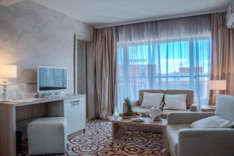 Platinum Hotel & Casino - image 16