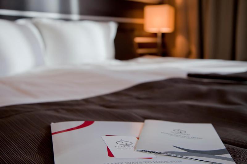 Platinum Hotel & Casino - image 22