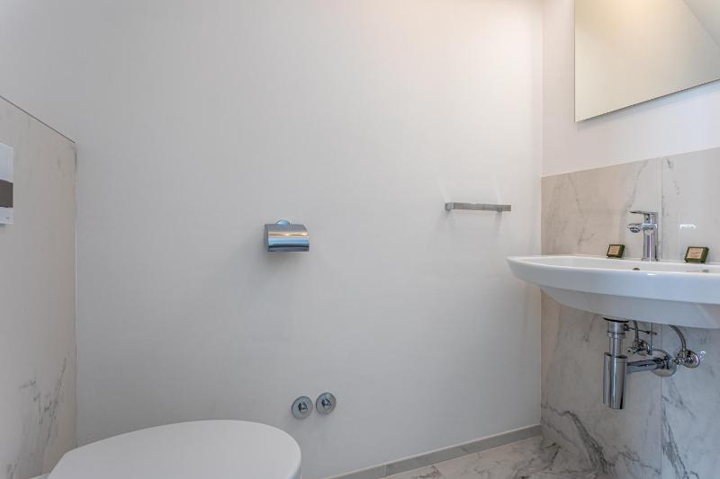 Deluxe Apartment image 3