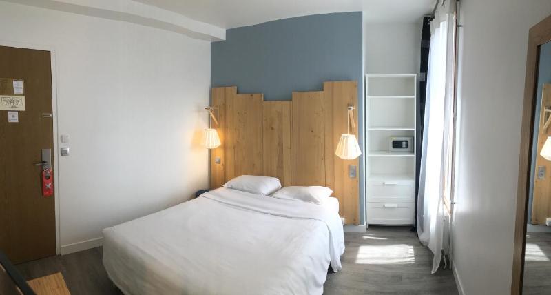 Premium Room image 2