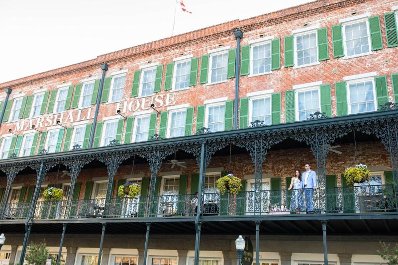 The Marshall House - image 4