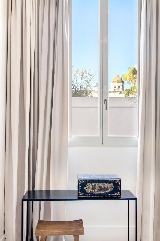 Premium Double or Twin Room image 3