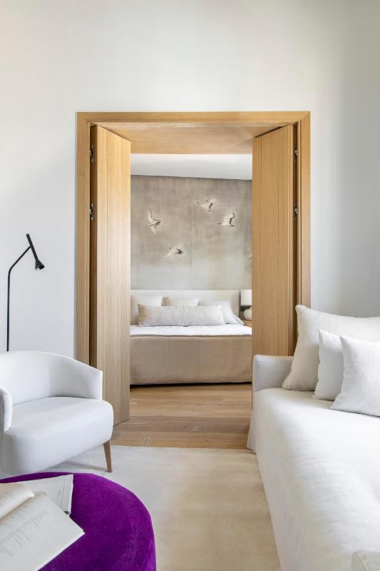 Presidential Suite image 1