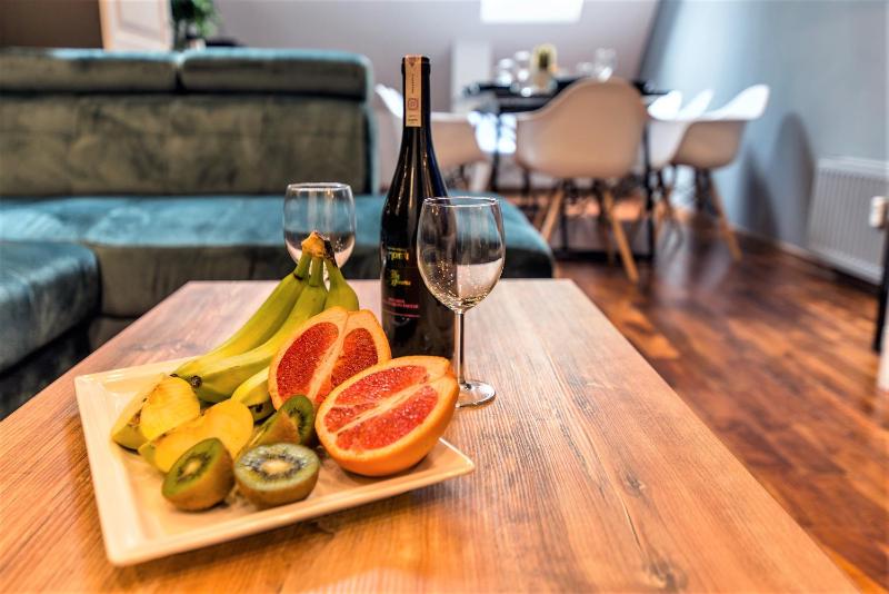 Galeria Italiana Apartments - image 3