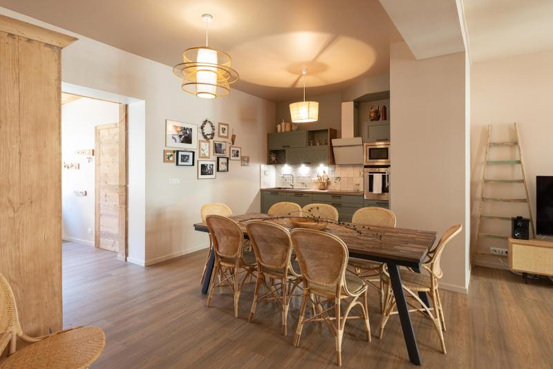 Appartement A Travers Champs avec Sauna et Parking - image 10