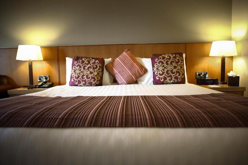 Executive Suite image 4