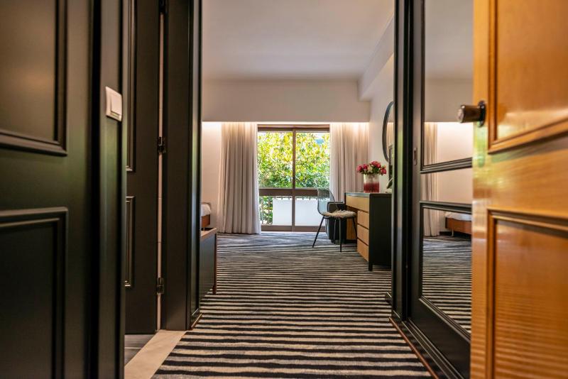 Triple Room (2 Adults + 1 Child) image 2