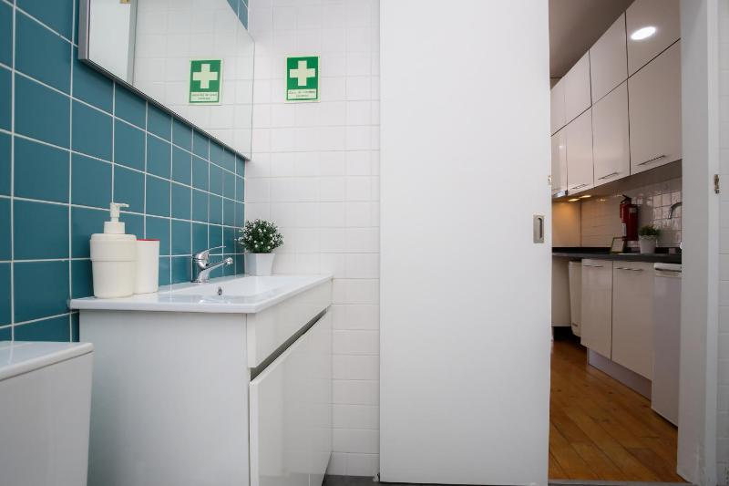 Studio Apartment image 2