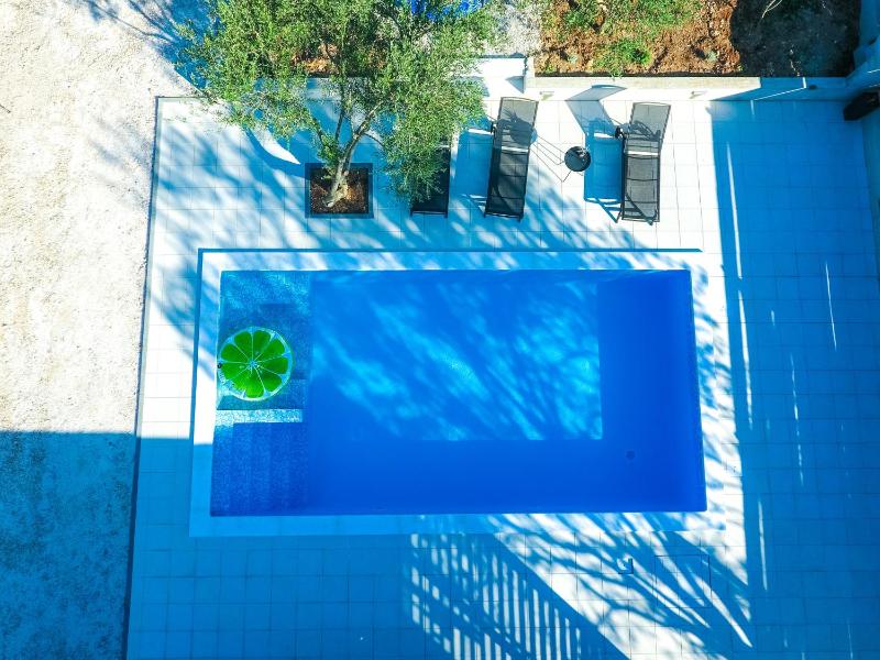 Two-Bedroom House image 1