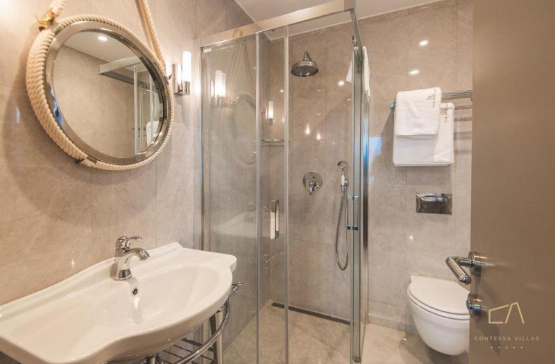 Beachfront Villa Marconica - image 15