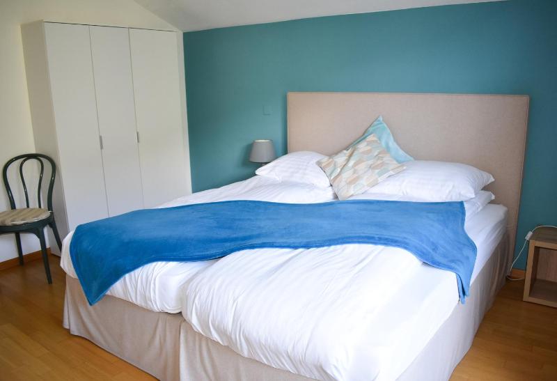 Double Room image 2