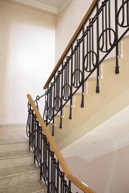 Astoria Lux - image 10