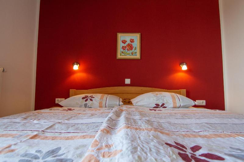 Double Room with Balcony image 4
