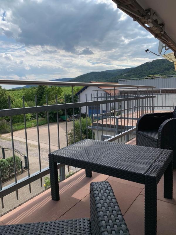 Deluxe Double Room with Balcony image 2