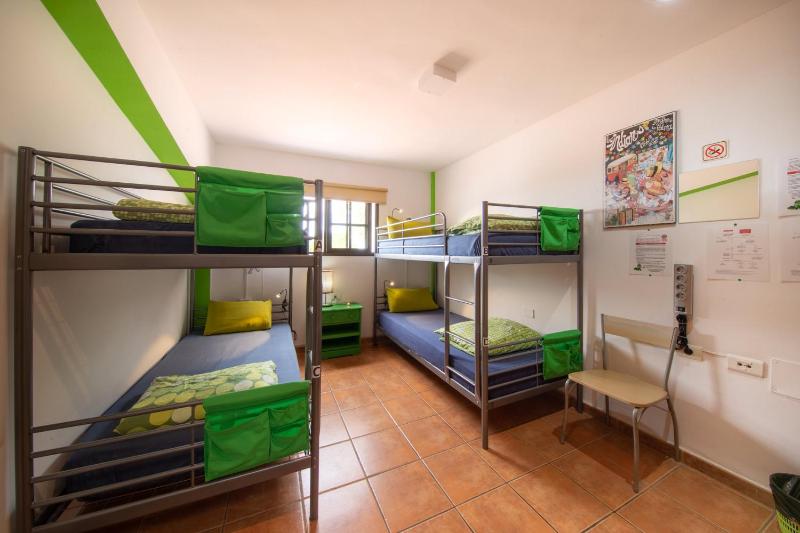 Bed in 4-Bed Mixed Dormitory Room image 2