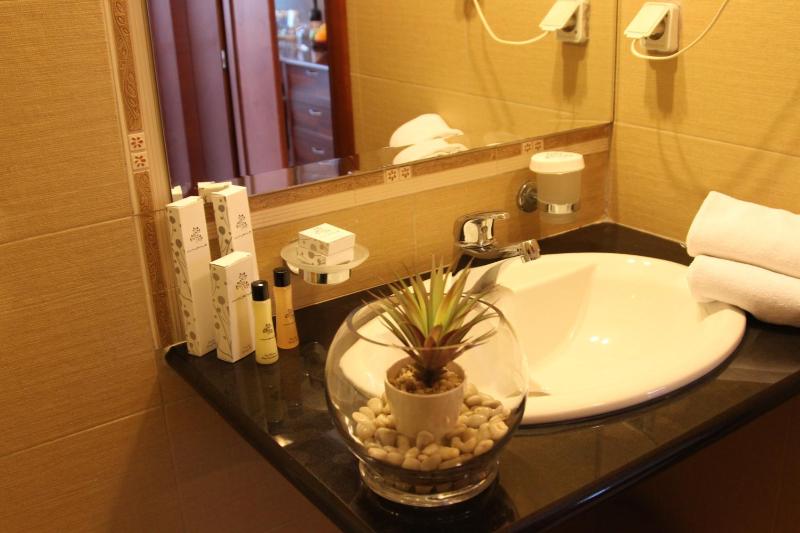 Superior Double Room image 2