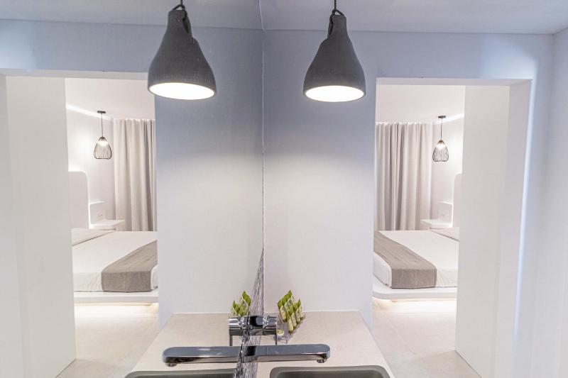Daylight Wing - Double Room  image 1