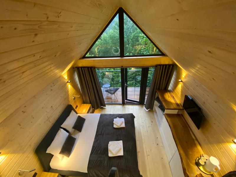 Suite with Mountain View image 3
