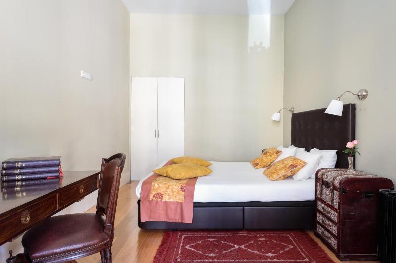 Mouzinho 244 - Porto Houses & Suites - image 3