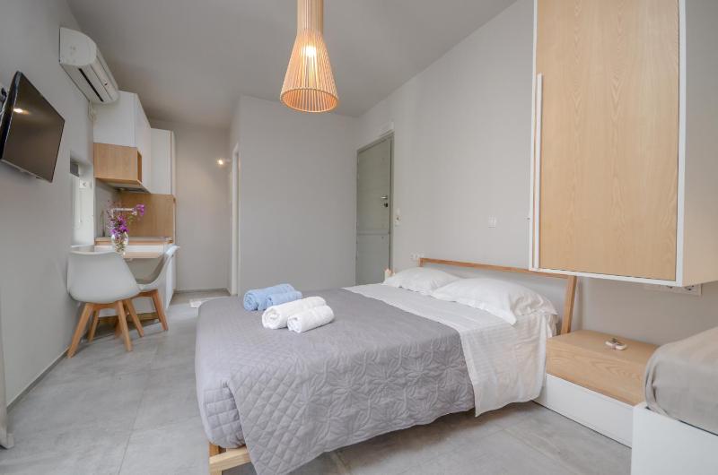 Bungalow (2 Adults) image 4