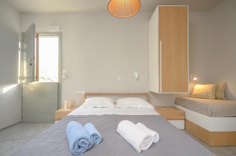 Bungalow (2 Adults) image 3