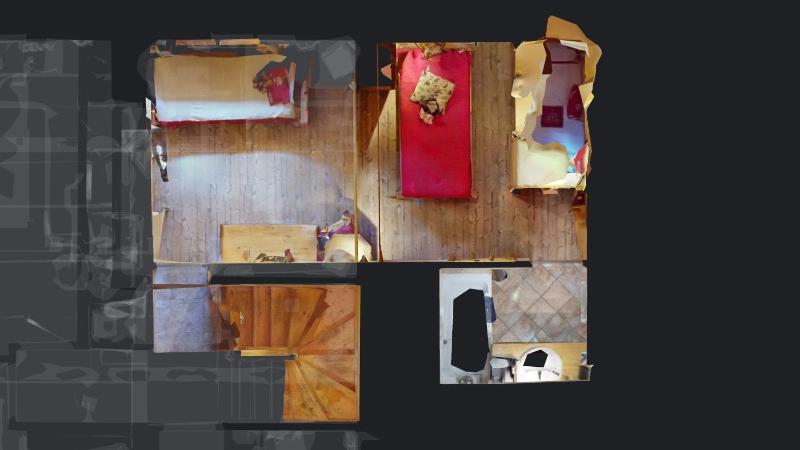 Five-Bedroom House image 4