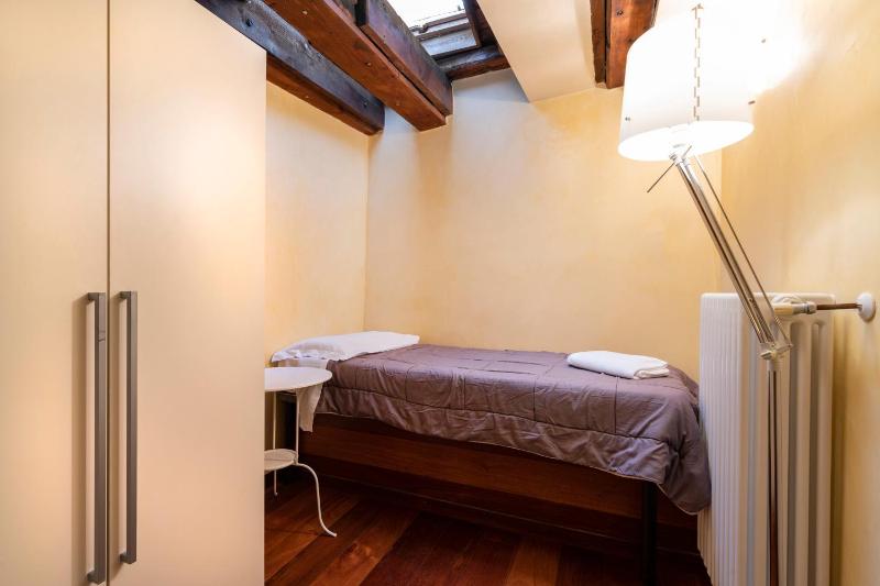 Apartment - Split Level image 3