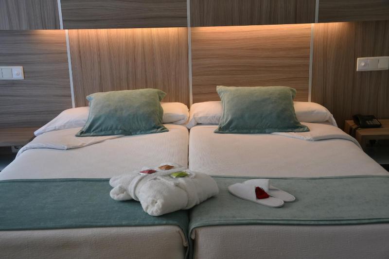 Double Room with Lounge image 1