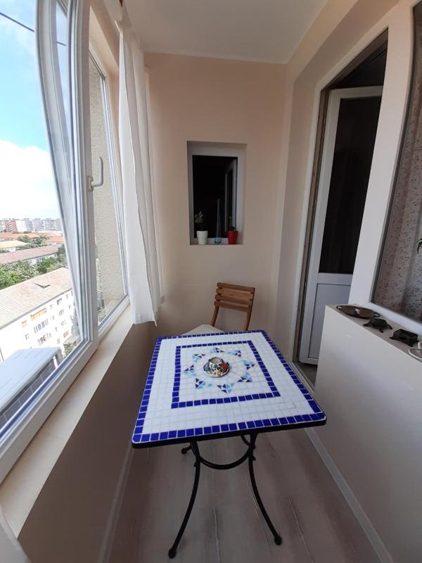 Skyline Central Apartment - image 30