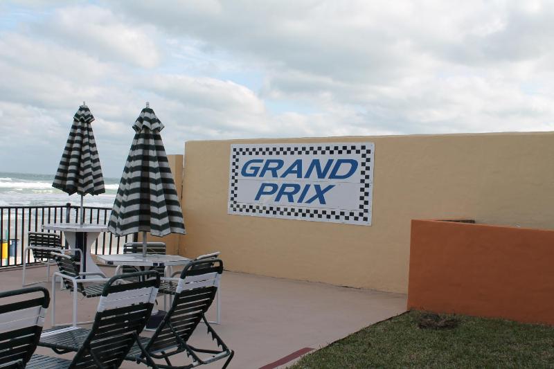 Grand Prix Hotel - image 5