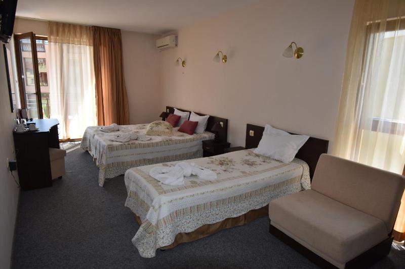 Triple Room image 1