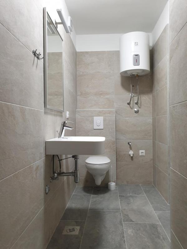 One-Bedroom House image 1