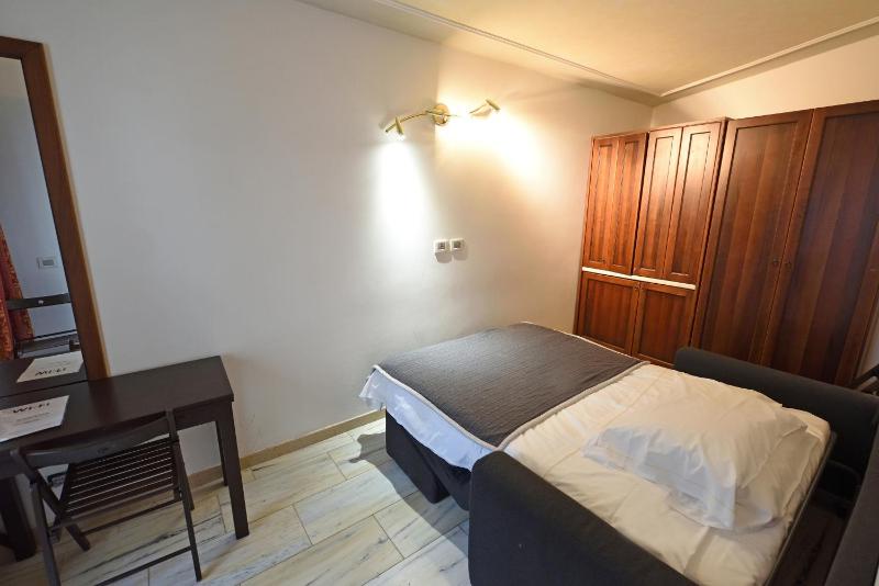 Relais La Corte di Cloris - image 16