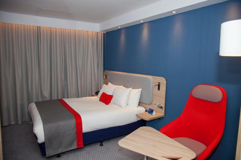 Standard Double Room with Free Hot Breakfast image 4