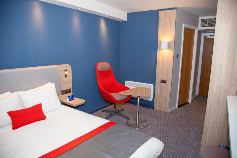 Standard Double Room with Free Hot Breakfast image 2