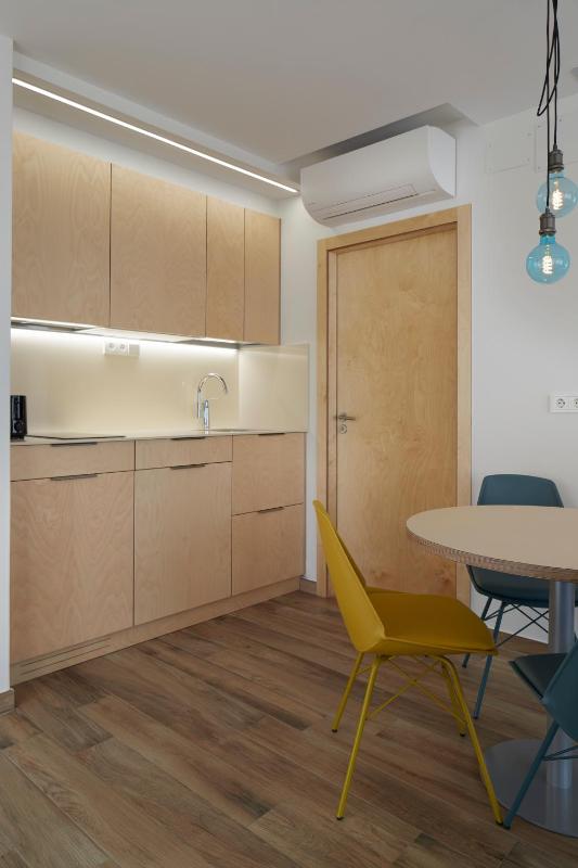 One-Bedroom Apartment - Ground Floor image 4