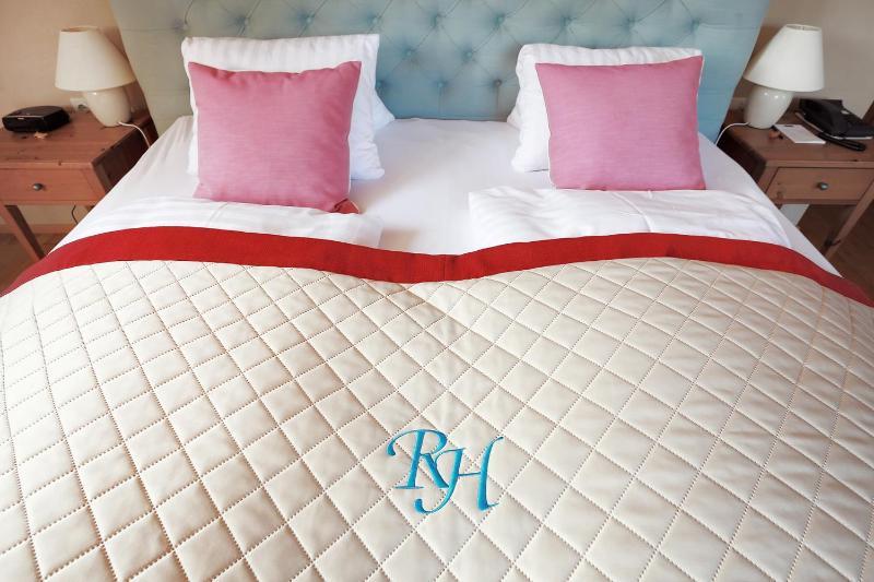 Superior Double Room image 4