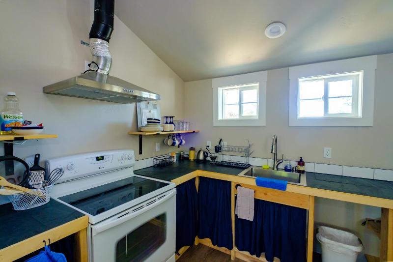 Apartment with Mountain View image 3