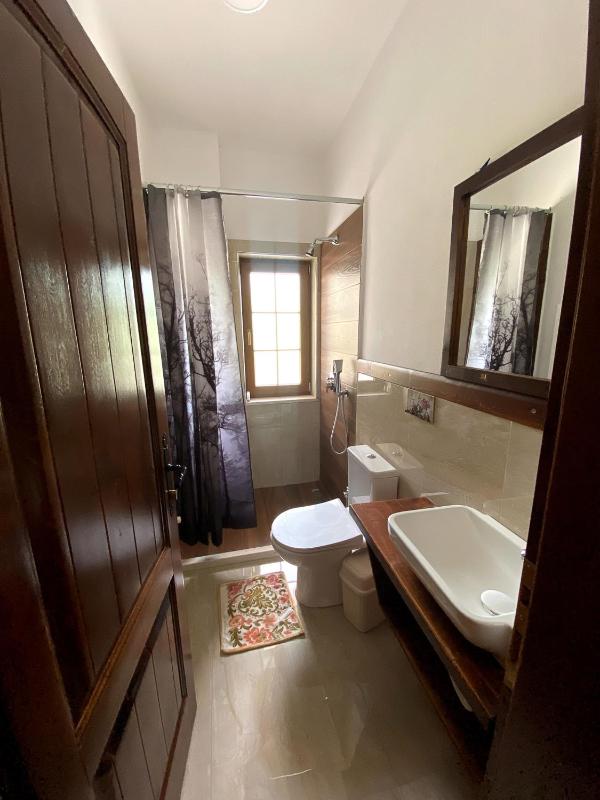 Triple Room with Mountain View image 4