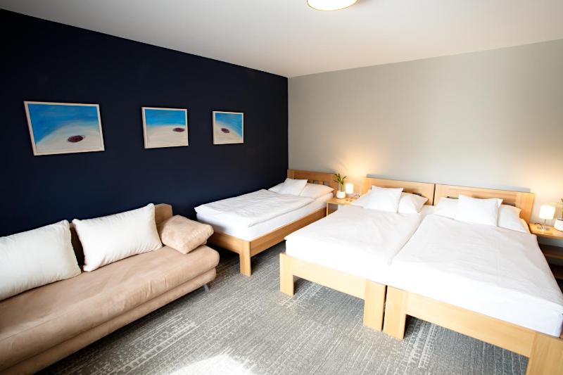Apartment image 3