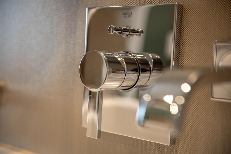 Standard Single Room - Disability Access image 2