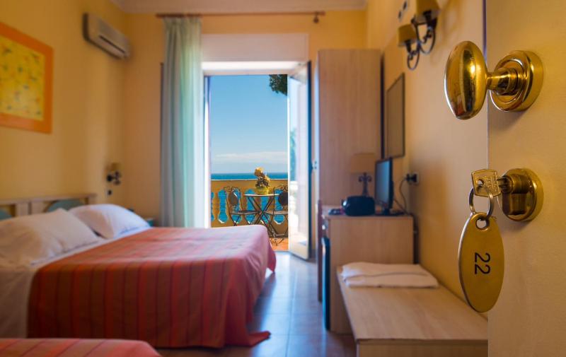 Jonic Hotel Mazzarò - image 37