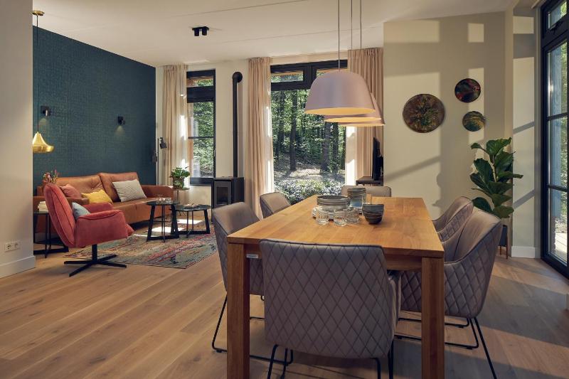 Superior Apartment image 1
