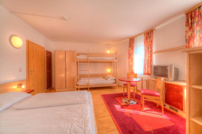 Standard Family Room image 3