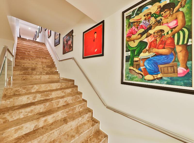 Gardenia Hotel - image 11