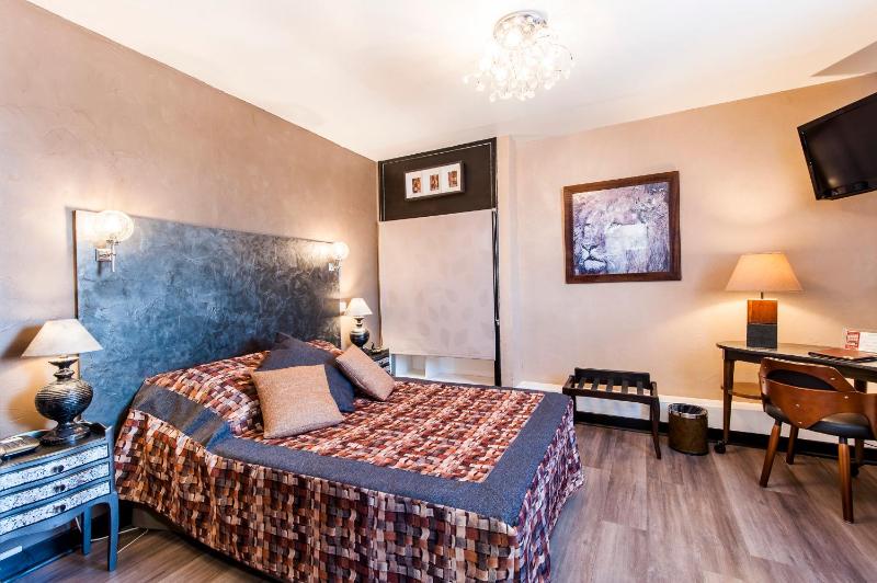 Comfort Double Room image 1